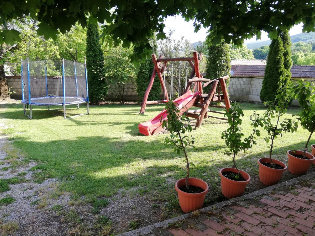 Olze Panzio Bed & Breakfast Erdobenye Luaran gambar
